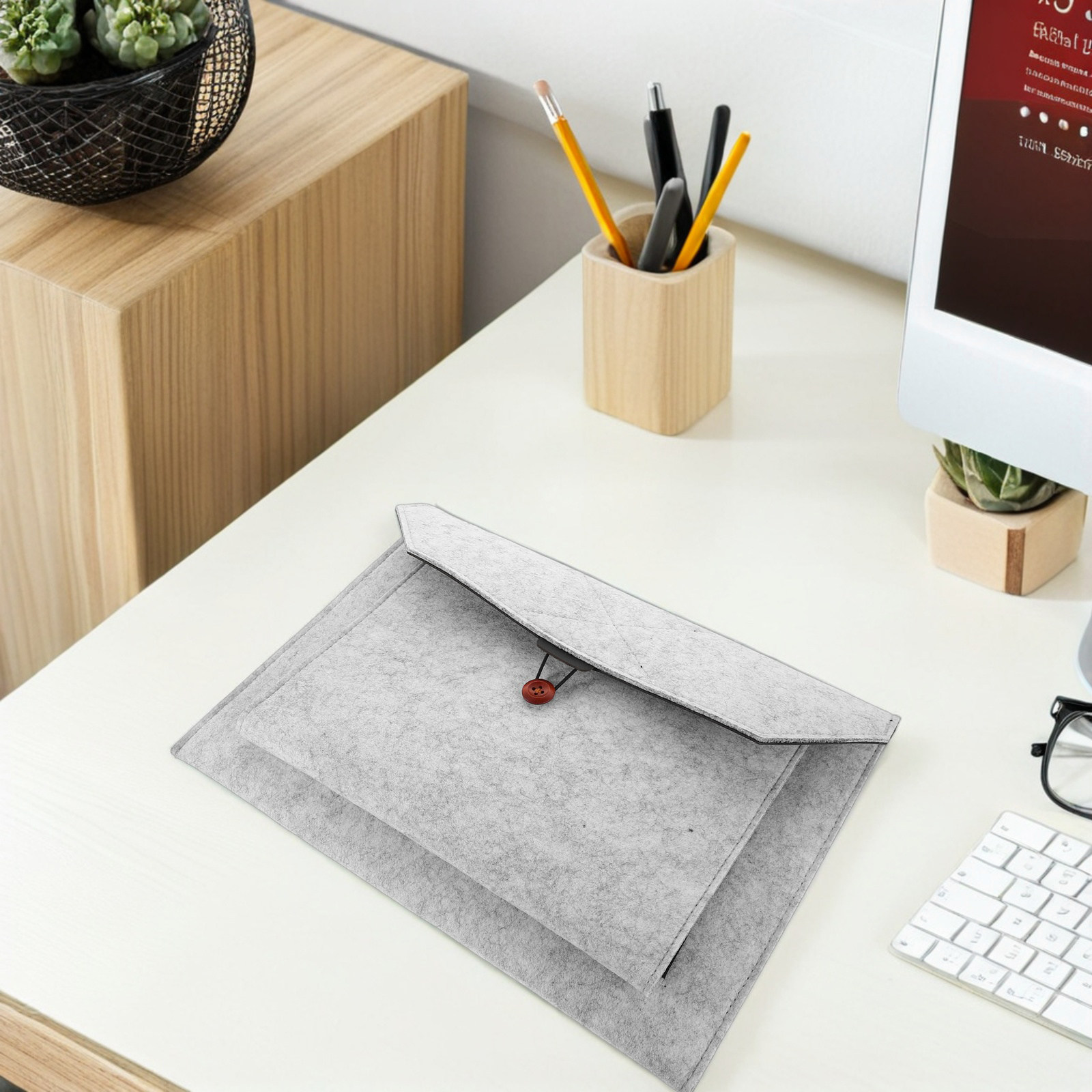حقيبة محمولة من اللباد لحماية  - مراجعة Laptop Accessories Bag For Men وسعره